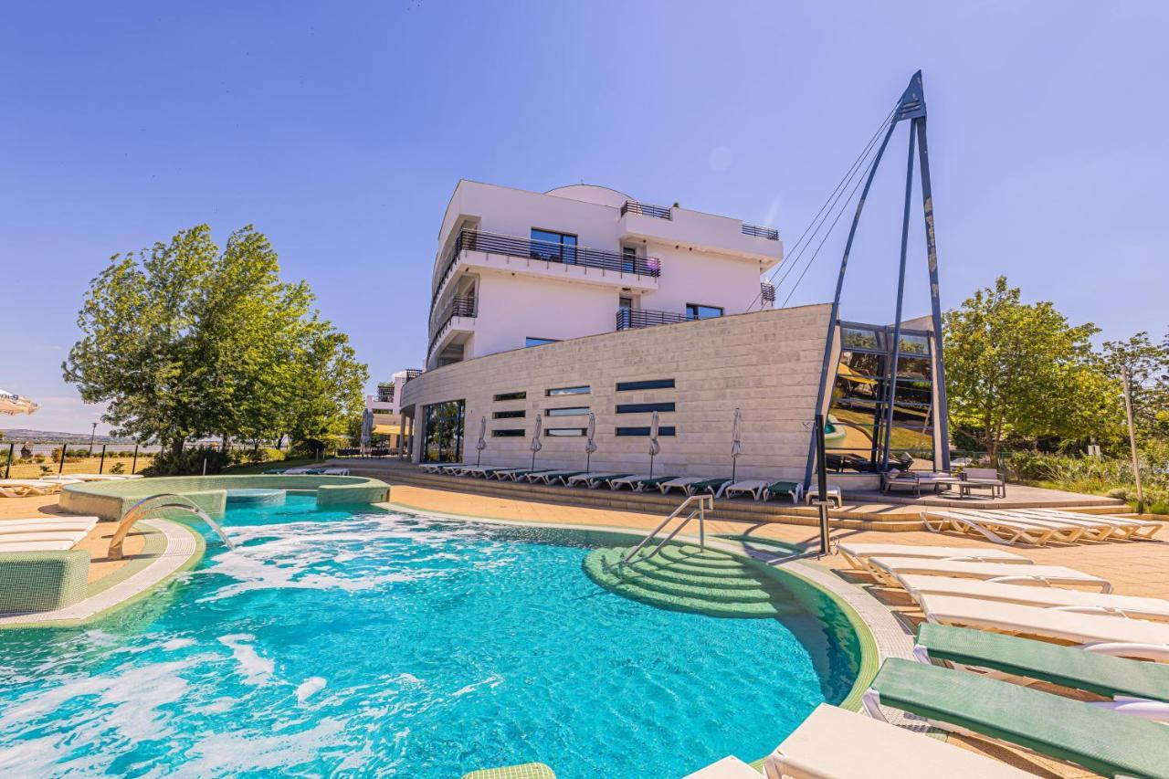 Vital Hotel Nautis Gardony Luaran gambar